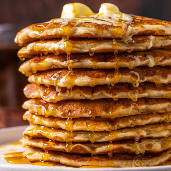 Vegan Oatmeal Pancakes - Recipe photo by lovingitvegan