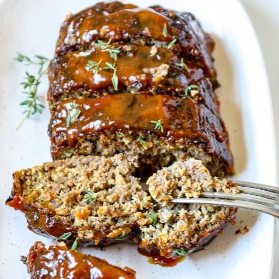 Air Fryer Meatloaf - Recipe photo by the food blog