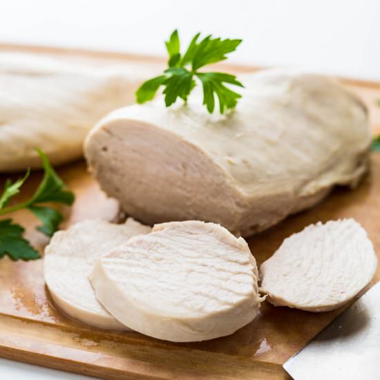 Poached Chicken Breasts - Recipe photo by garlic and zest