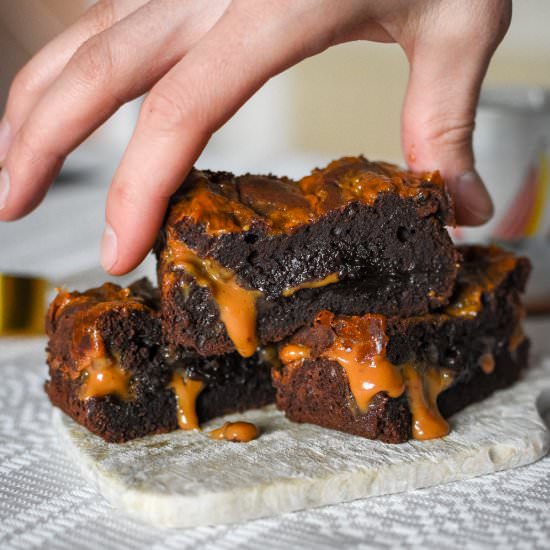 Salted Caramel Chocolae Brownies - Recipe photo by somebodyfeedseb