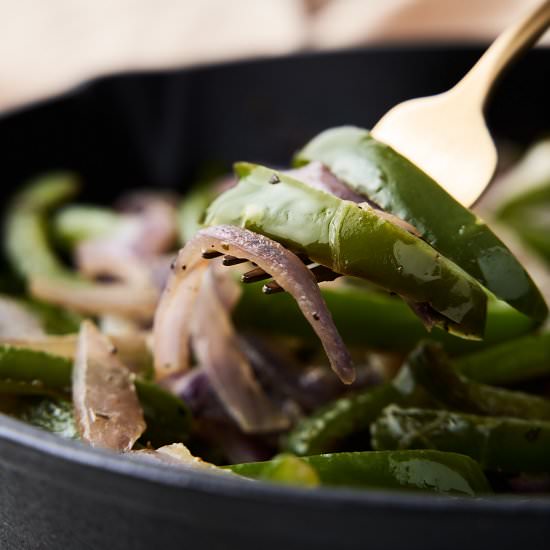 Veggie Fajitas Recipe - Recipe photo by brokebankvegan
