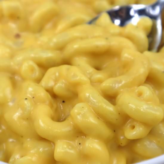 Slow Cooker Mac and Cheese - Recipe photo by TheFreckledCook
