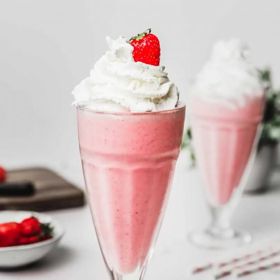 Homemade Strawberry Milkshake - Recipe photo by Sweetly Cakes