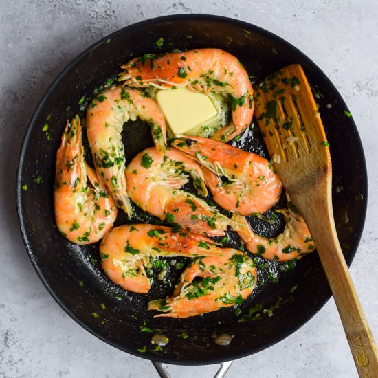 Pan Fried Prawns in Garlic Butter - Recipe photo by missrachelphipps