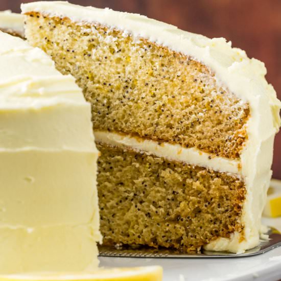 Vegan Lemon Poppy Seed Cake - Recipe photo by lovingitvegan