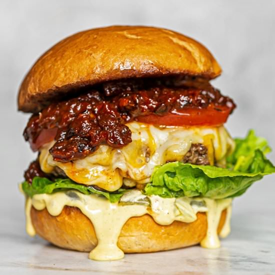 Bacon Jam Cheeseburger - Recipe photo by Flaevor