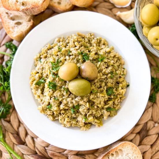 AMAZING Olive Tapenade - Recipe photo by Spain on a Fork