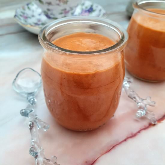Mamey mousse - Recipe photo by Maca Meillon