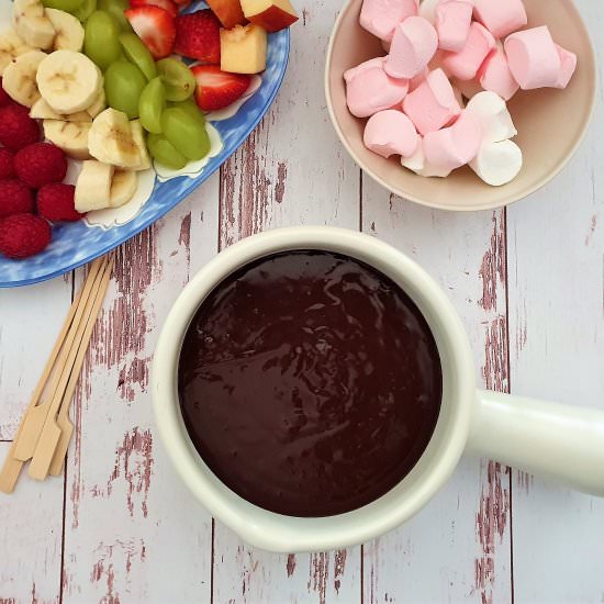 Chocolate fondue - Recipe photo by Maca Meillon