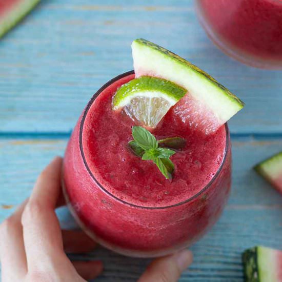 Refreshing Watermelon Slushie - Recipe photo by Marinela