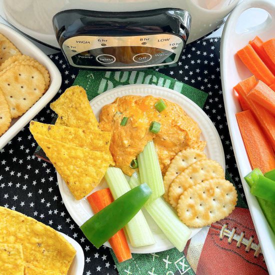 Crock Pot Buffalo Chicken Dip - Recipe photo by Foodtastic Mom