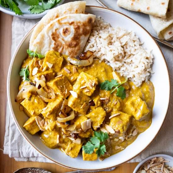 Creamy Tofu Korma - Recipe photo by veganpunks