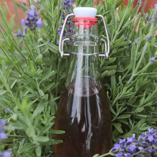 Lavender Simple Syrup Recipe - Recipe photo by HIldaskitchenblog