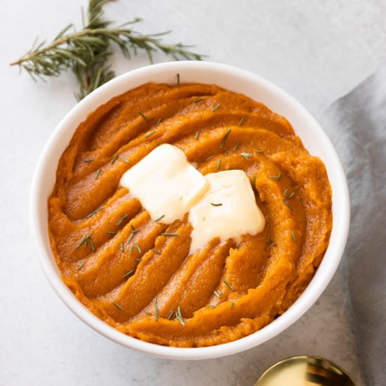 Candied Whipped Sweet Potatoes - Recipe photo by MaesMenu