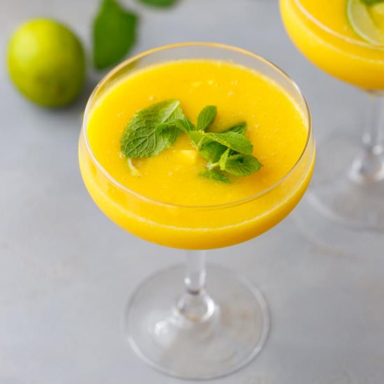 Mango Daiquiri Recipe - Recipe photo by lslfunblog