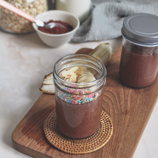 Blended Chocolate Overnight Oats - Recipe photo by doughnotbemad