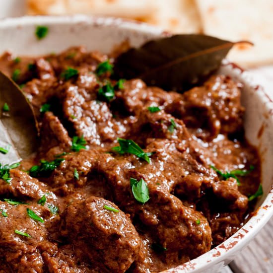 Rogan Josh - Recipe photo by chewoutloud