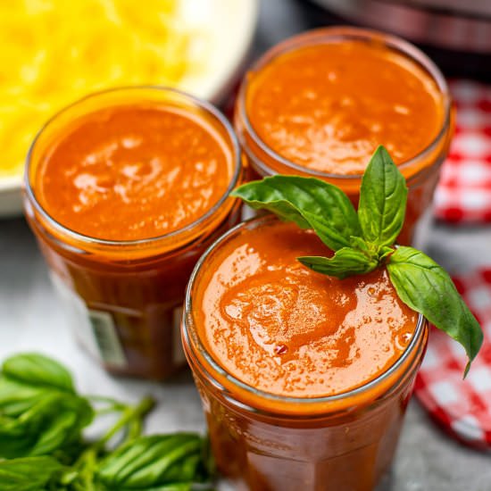 Instant Pot Tomato Basil Sauce - Recipe photo by IrenaMacri