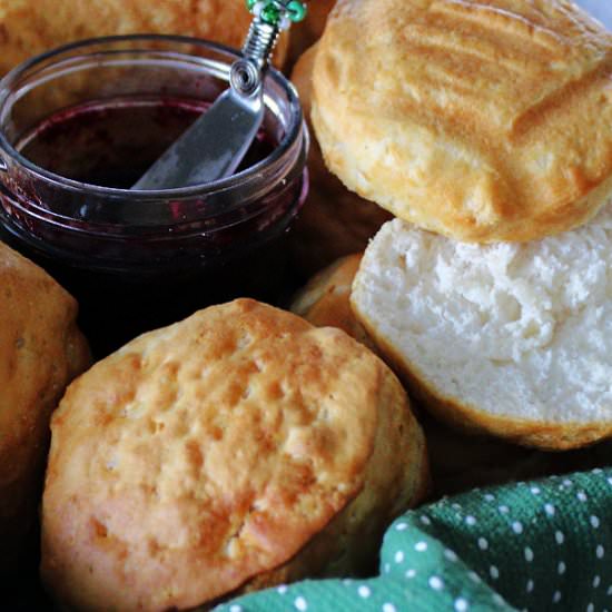 8 Minute Air Fryer Biscuits - Recipe photo by agoudalife