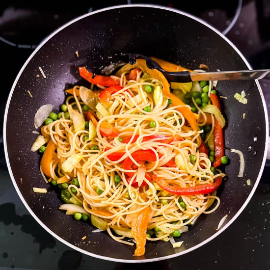 Vegan Shanghai Noodles - Recipe photo by Lisa G Cooks