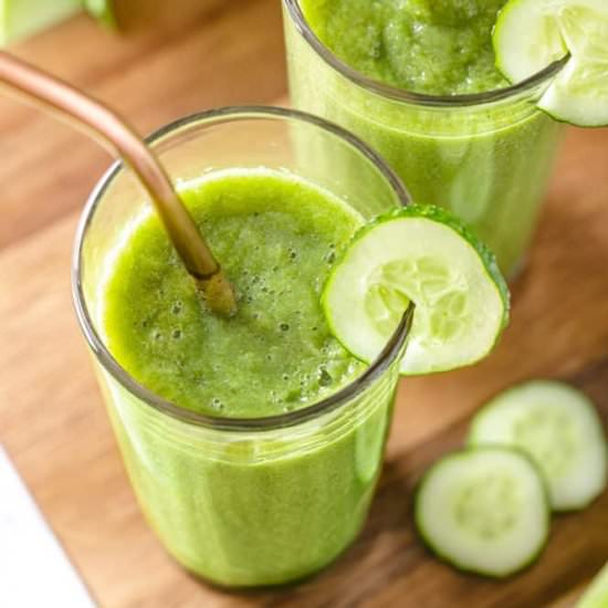 3 Ingredient Easy Green Smoothie - Recipe photo by allweeat