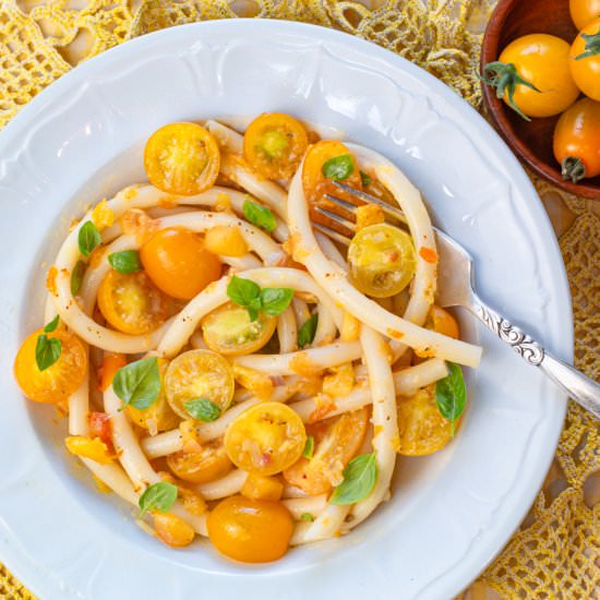 No Cook Heirloom Tomato Sauce - Recipe photo by a zest for life