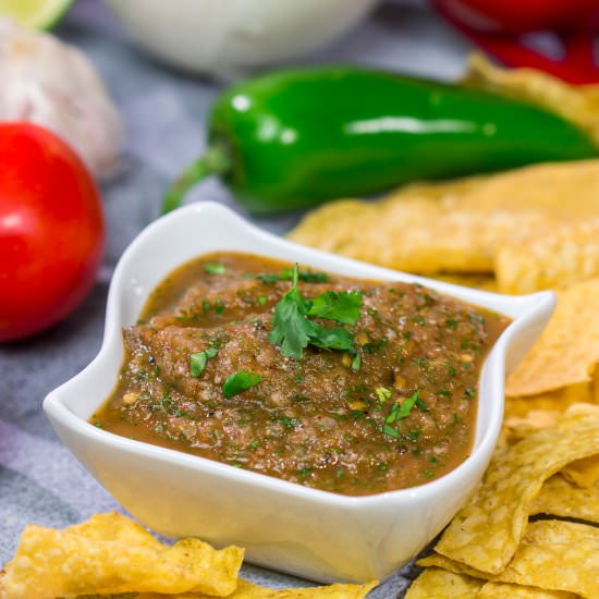 Grilled Tomato Salsa - Recipe photo by spicedblog