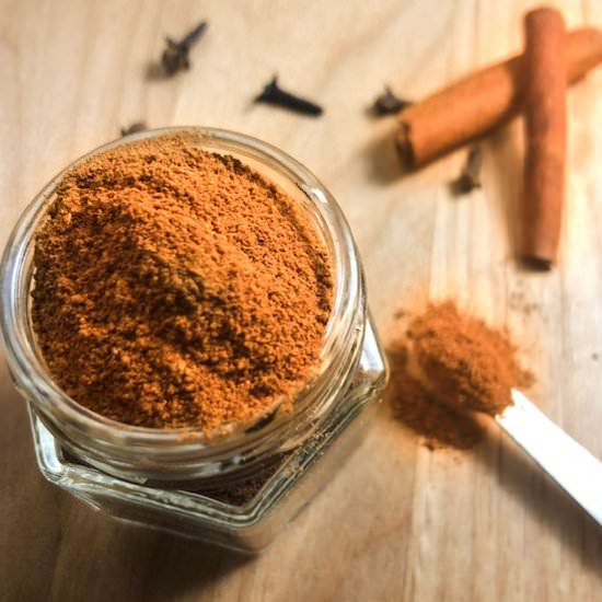 Homemade Pumpkin Pie Spice - Recipe photo by Rad Foodie
