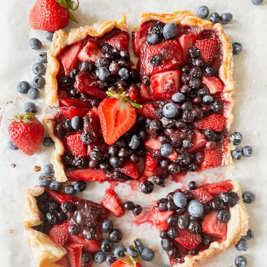 Vegan Fruit Tart - Recipe photo by Theperksofbeingus