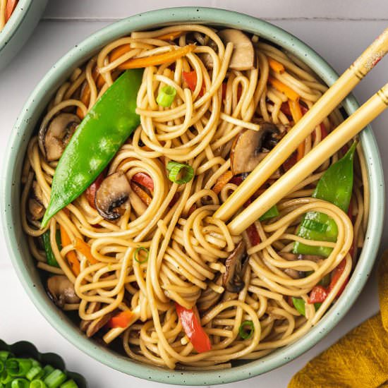 Easy Lo Mein - Recipe photo by bellyfull