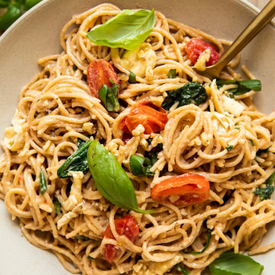 Creamy Brie Pasta Recipe - Recipe photo by Jar Of Lemons