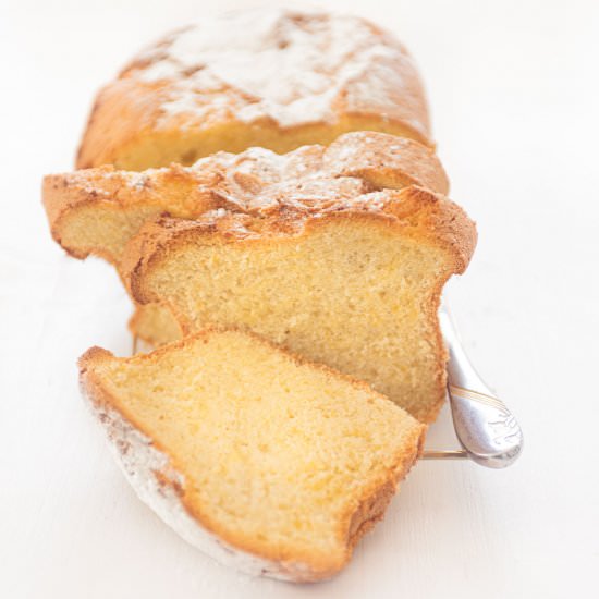 basil olive oil cake - Recipe photo by Andrea Janssen