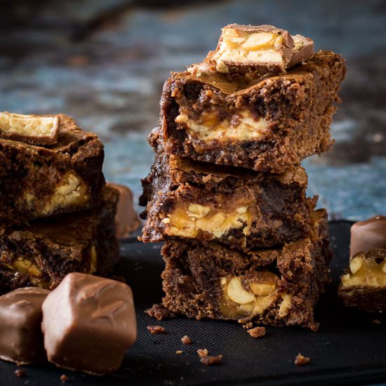 Snickers Bar Brownies - Recipe photo by dizzybusyandhungry