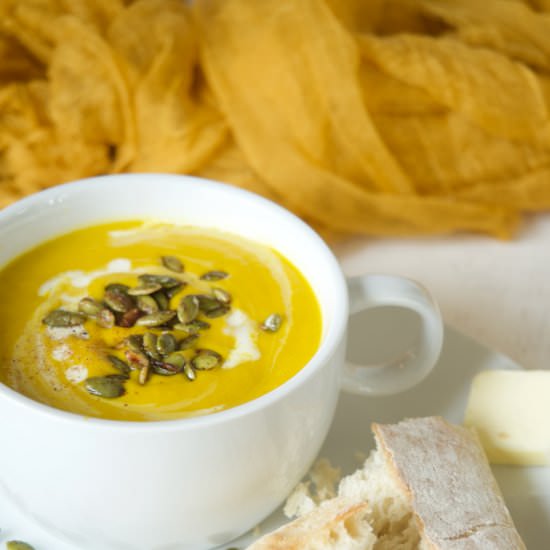Panera Autumn Squash Soup - Recipe photo by thefreshcooky
