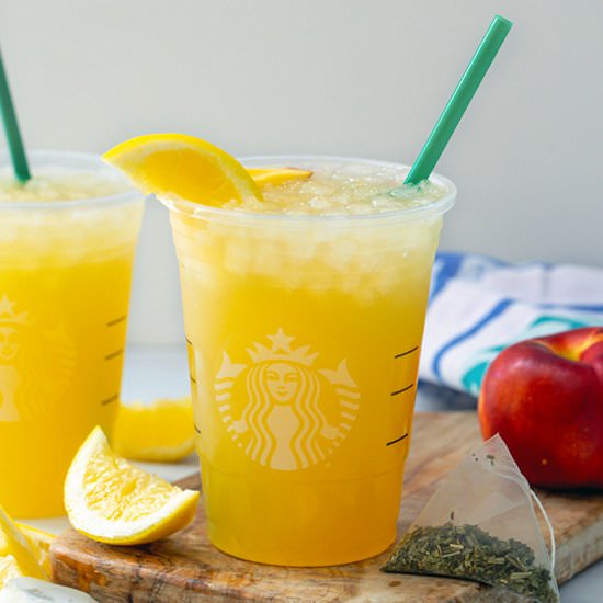 Iced Peach Green Tea Lemonade - Recipe photo by Wearenotmartha