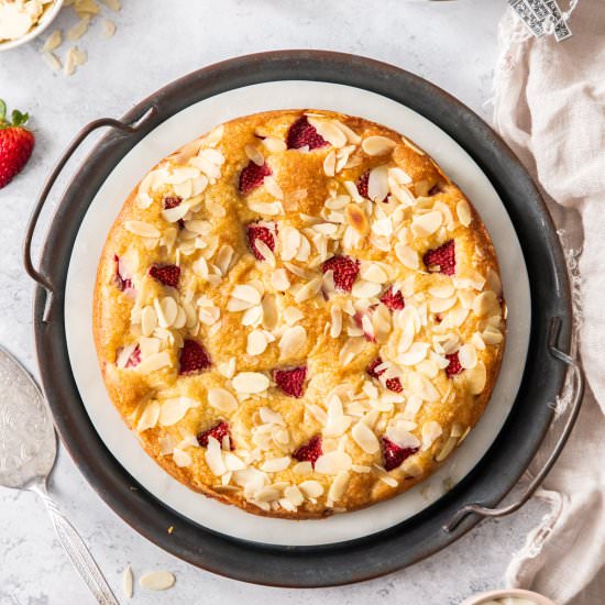 Gluten-Free Strawberry Cake - Recipe photo by itsnotcomplicatedrecipes