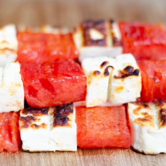 grilled watermelon cheese skewers - Recipe photo by Vecina Vegetariana