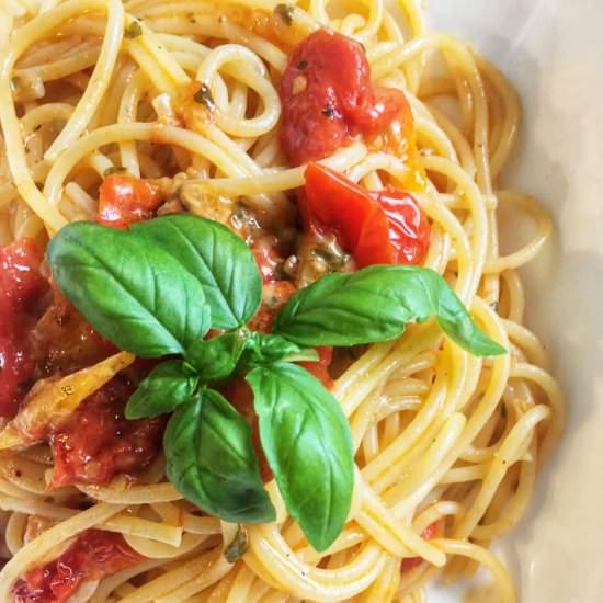 Pasta With Fresh Tomatoes Recipe - Recipe photo by The Bella Vita