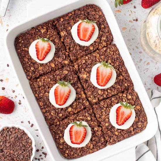 Baked Chocolate Oatmeal - Recipe photo by itsnotcomplicatedrecipes