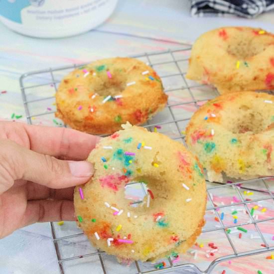 Cakey Vanilla Collagen Donuts - Recipe photo by Fitasamamabear