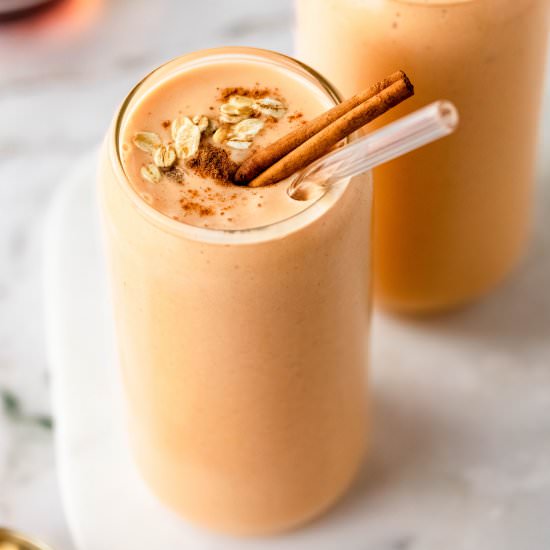 Healthy Pumpkin Smoothie Recipe - Recipe photo by lowcalicious