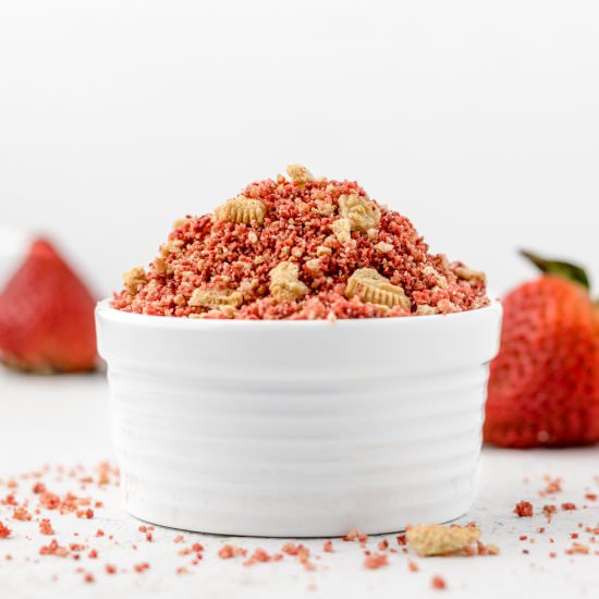 Strawberry Crunch Topping - Recipe photo by Entirely Elizabeth