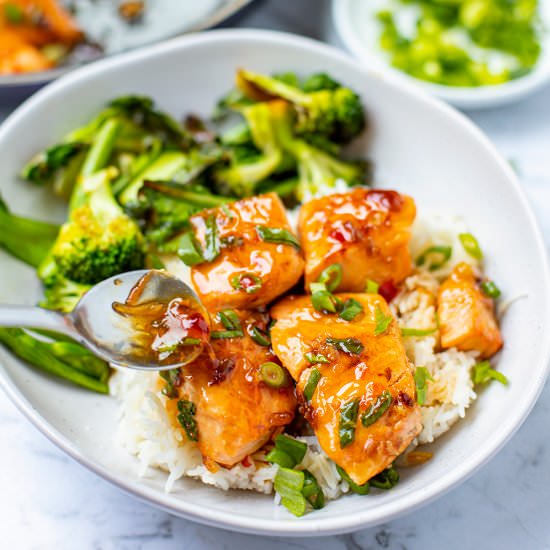 Glazed Sweet Chili Soy Salmon Bites - Recipe photo by IrenaMacri