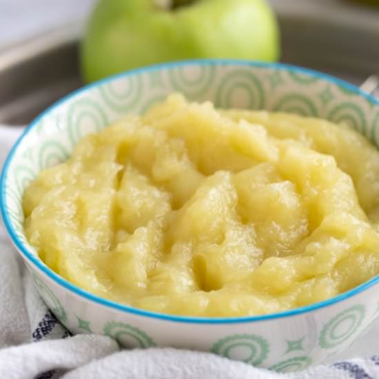 Easy Apple Sauce - Recipe photo by effortlessfoodie