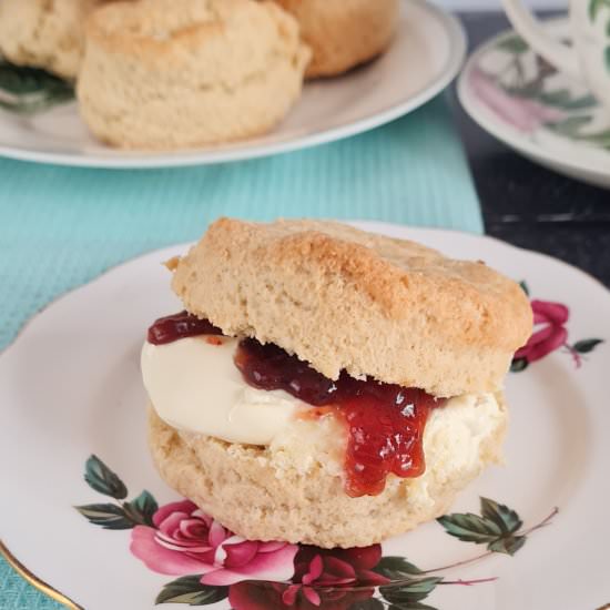 Big Fluffy Scones - Recipe photo by Daisy Cake Company