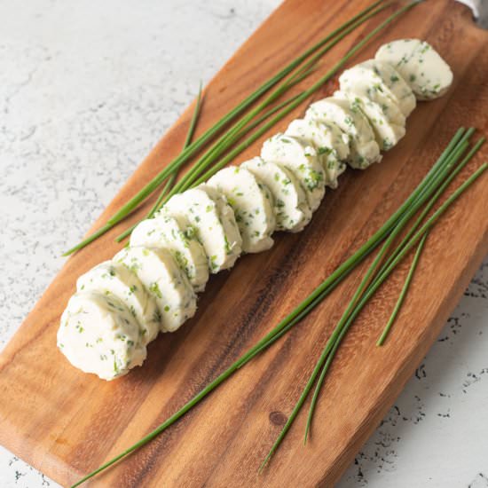 Chive Butter - Recipe photo by BinkysCulinaryCarnival