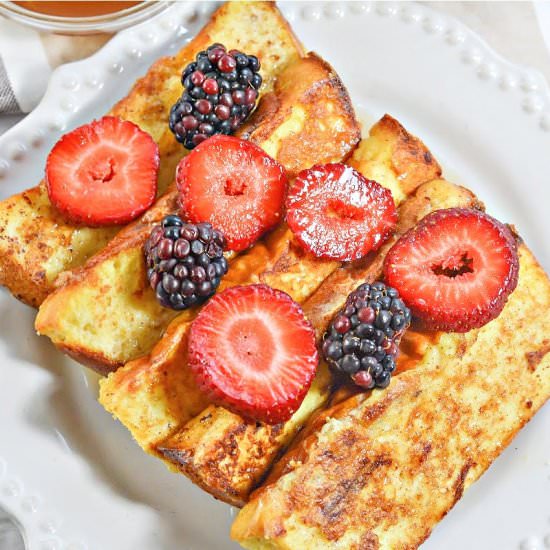 LOW CARB EGG LOAF FRENCH TOAST - Recipe photo by We Want To Eat