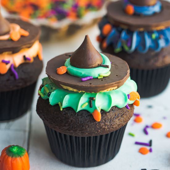 Witch Hat Cupcakes - Recipe photo by Kathryns.kitchen.blog