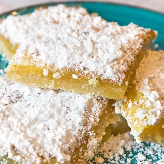 Old Fashioned Lemon Squares - Recipe photo by tamararay