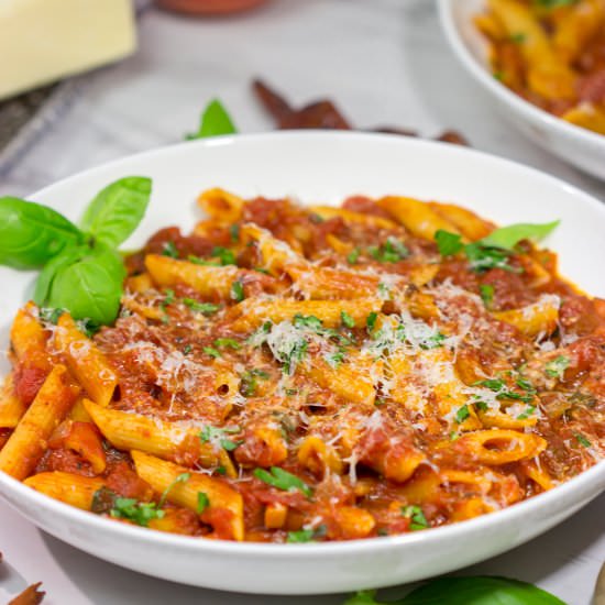 Arrabbiata sauce - Recipe photo by spicedblog